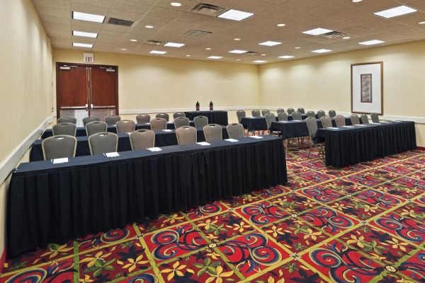 MCM Eleganté Hotel & Suites (Lubbock)